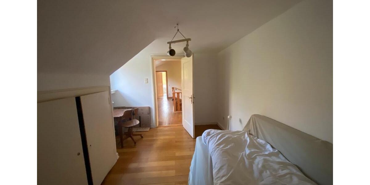 Einzigartiges Haus mit unvergleichbarem Blick zur Zwischenmiete 5 zimmer