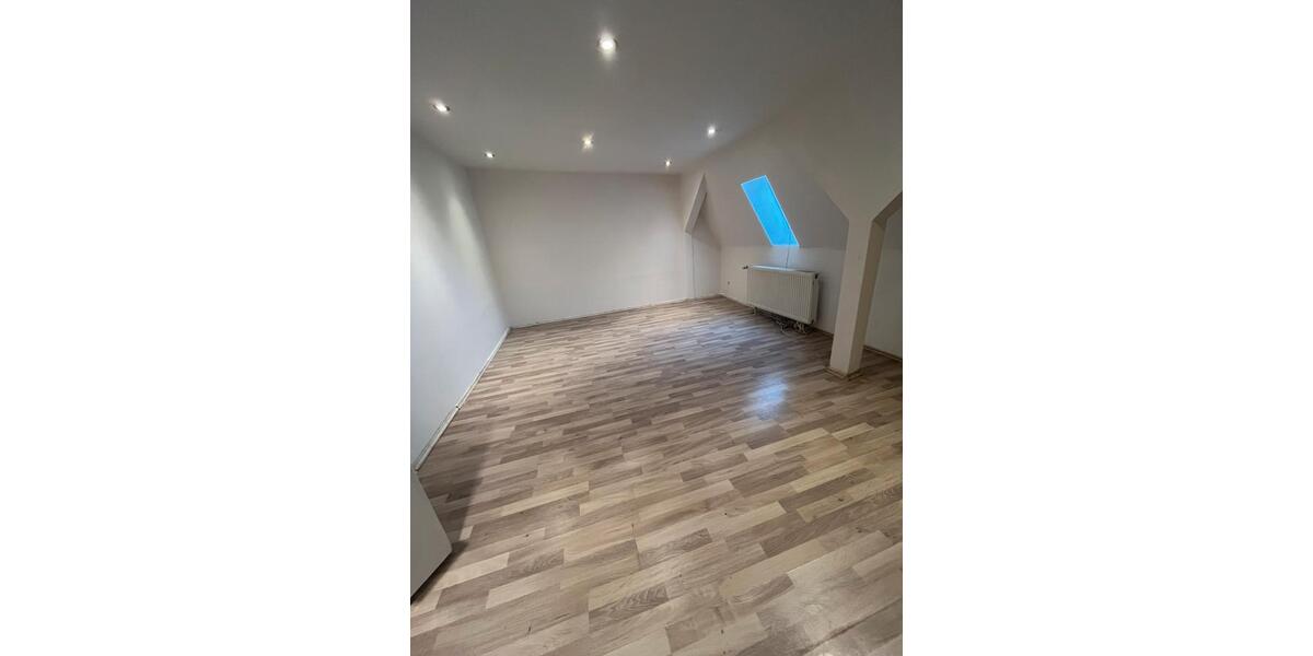 Dachgeschoßwohnung Hagen Hagen-Mitte - 3.5 Zimmer, 85 m&sup2;, 790&euro; | Angebot:26656188