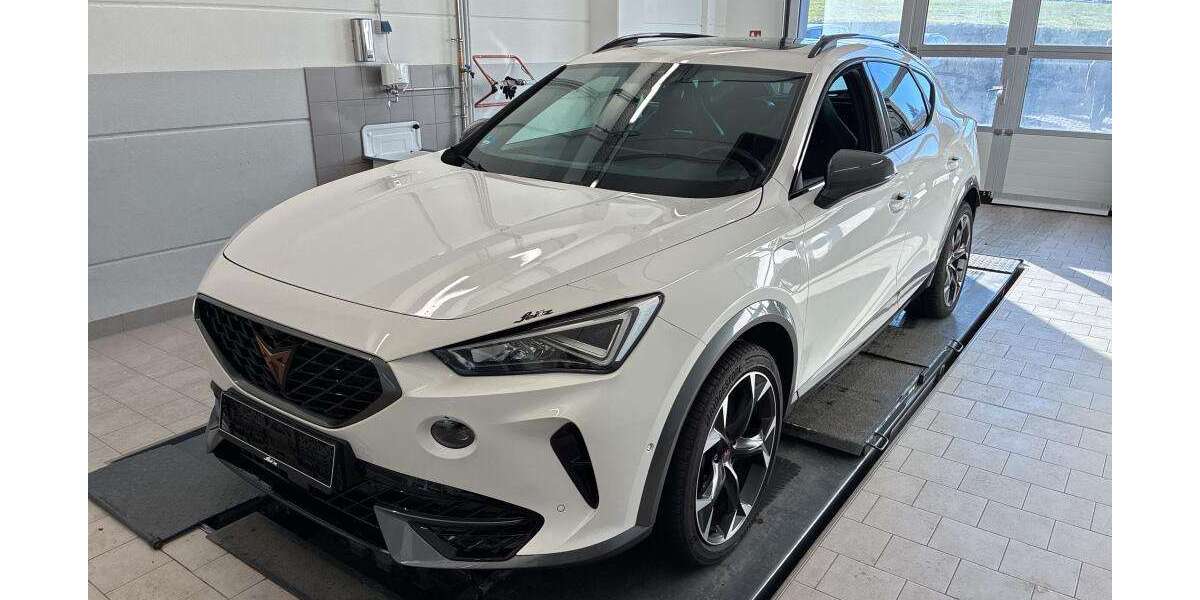 Cupra Formentor VZ 1.4 e-Hybrid DSG NAVI PANORAMA KAMERA 39.932 km 25.988 &euro; Bergkamen 59192