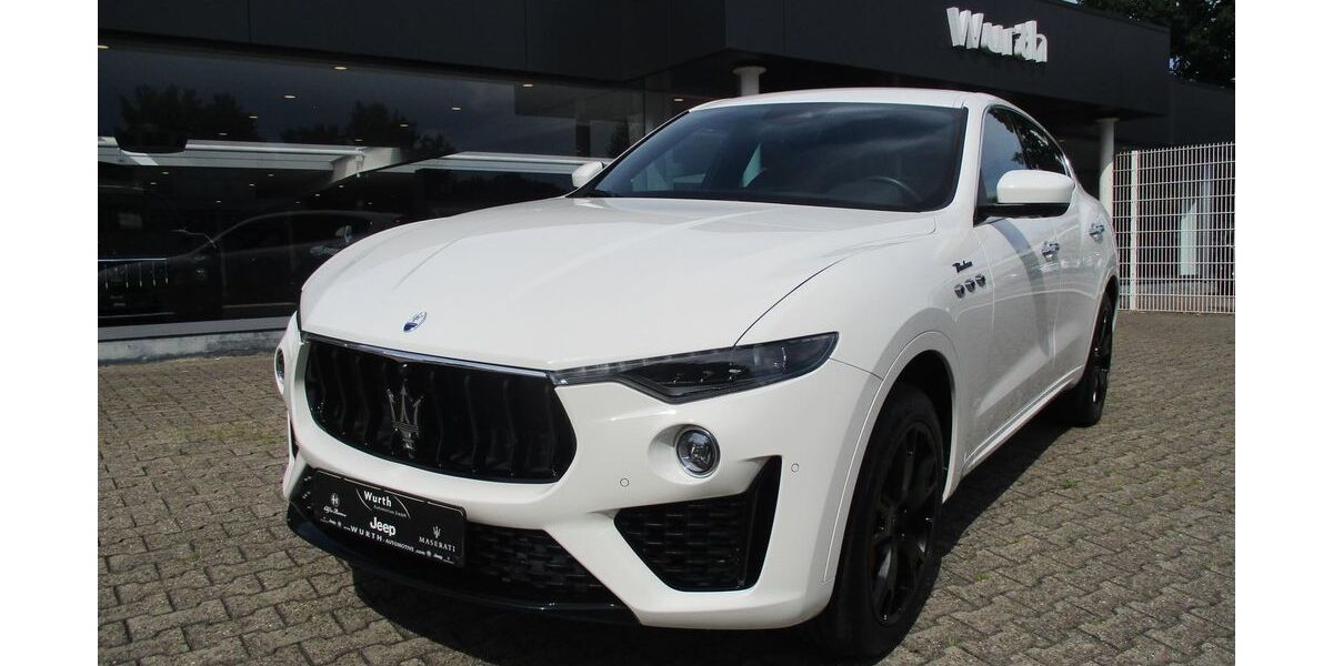 Maserati Levante 52.500 km 53.900 &euro; Schwerte 58239