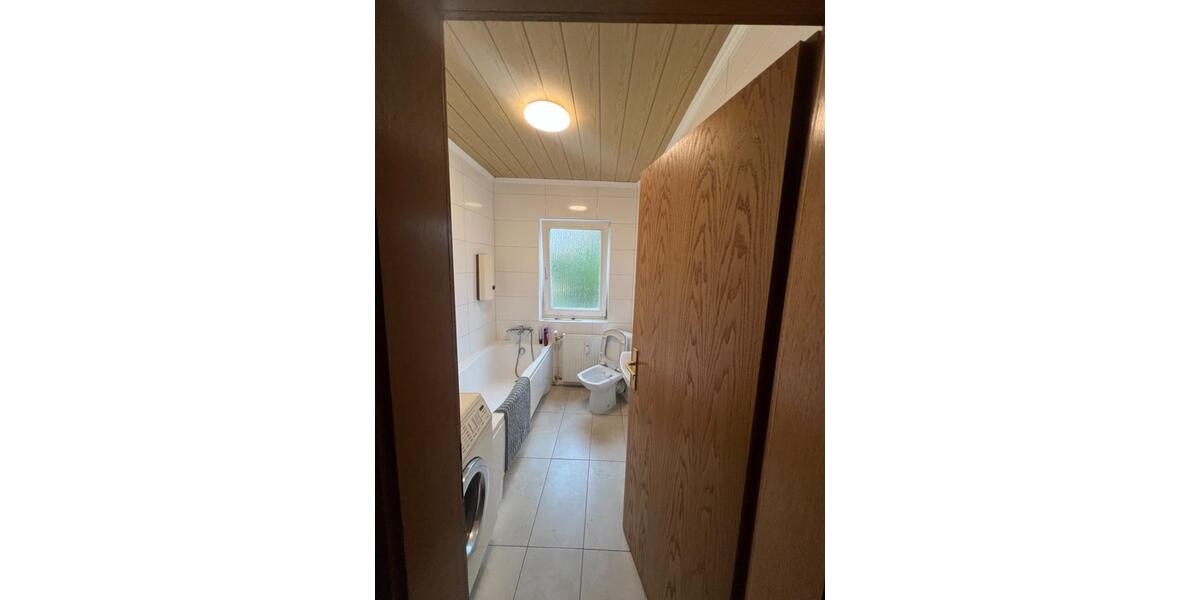 Etagenwohnung Dortmund Bövinghausen - 1 Zimmer, 100 m&sup2;, 400&euro; | Angebot:24841402