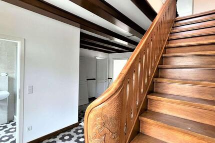 Haus Marl Alt-Marl - 7 Zimmer, 198 m&sup2;, 2.380&euro; | Angebot:24792811