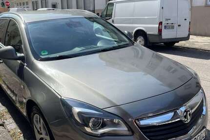 Opel Insignia 150.000 km 7.900 € Essen 45138