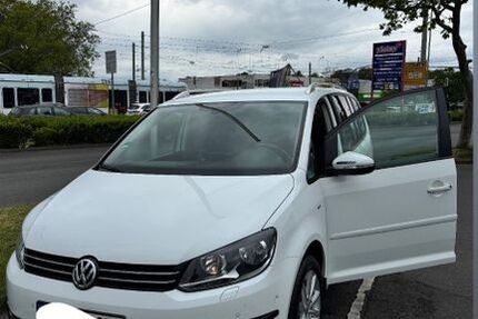 VW Touran 207.000 km 10.399 &euro; Herne 44627