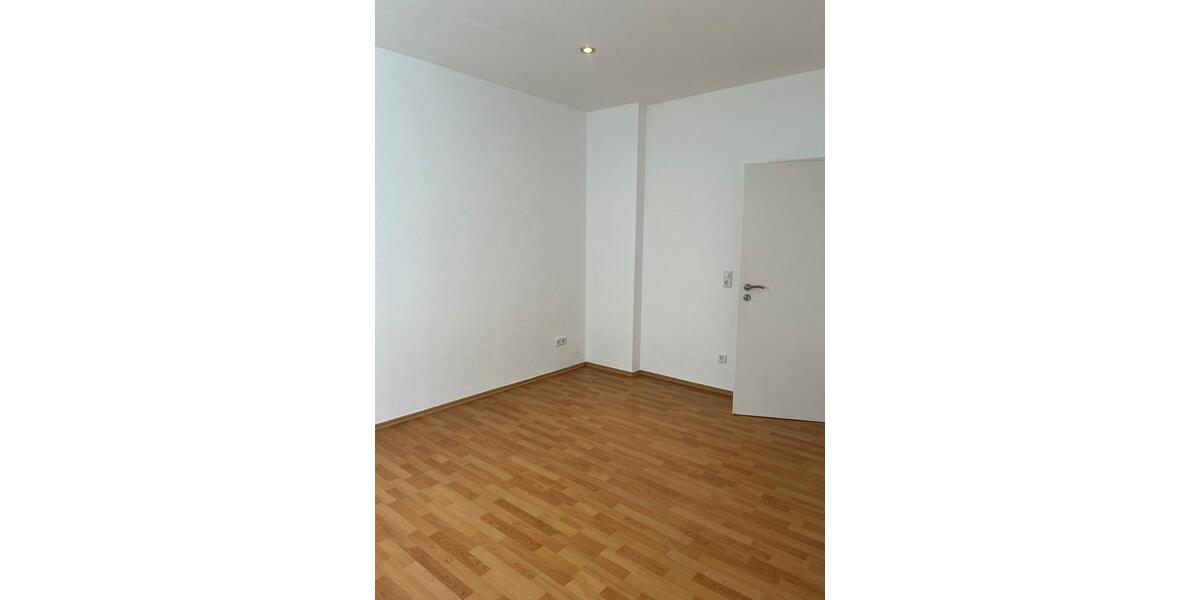 Erdgeschoßwohnung Iserlohn - 1 Zimmer, 28 m&sup2;, 300&euro; | Angebot:26321930