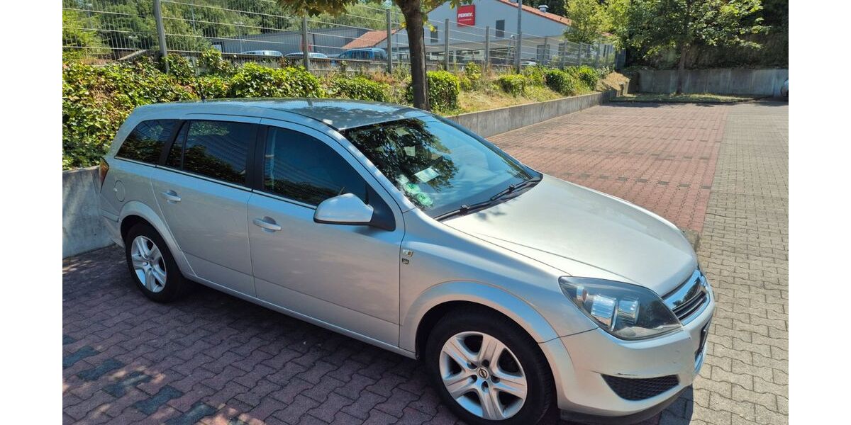 Opel Astra 126.000 km 3.190 &euro; Hagen 58095