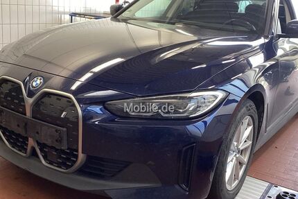 BMW i4 33.005 km 38.290 &euro; Werne 59368