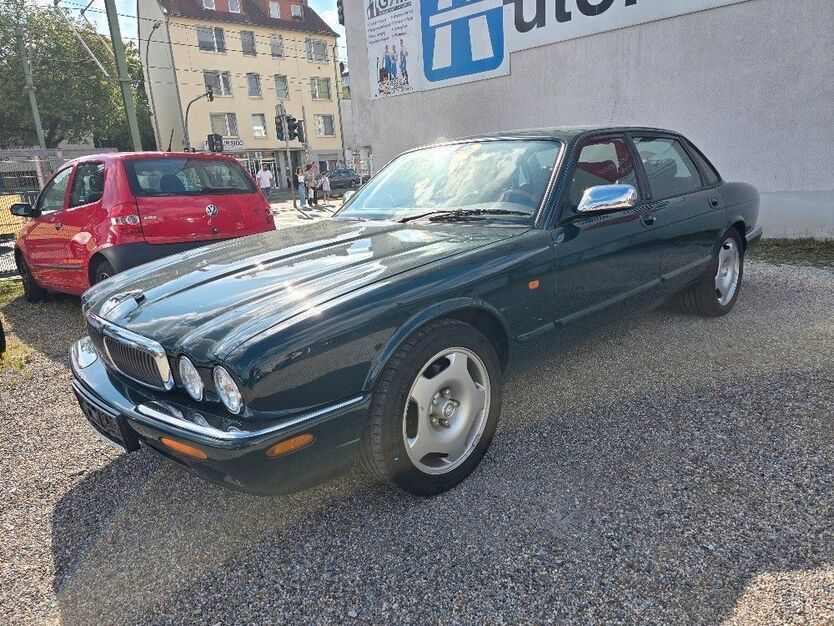 XJ
