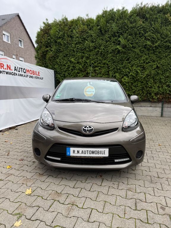 Toyota Aygo (X) 113.296 km 4.300 € Dortmund 44388