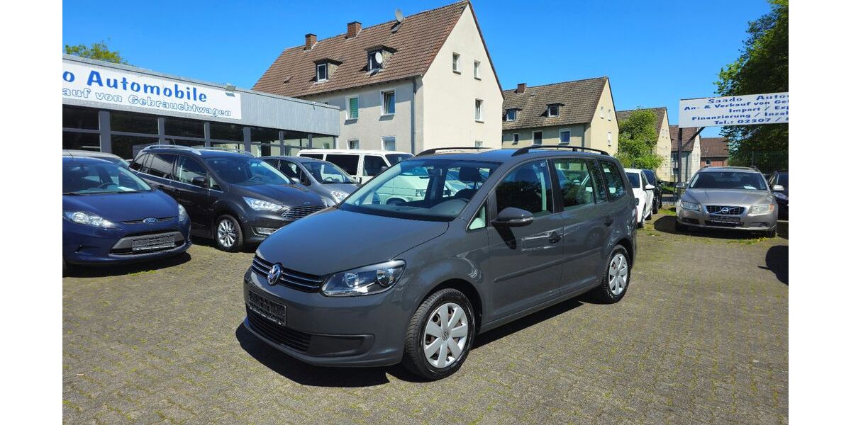 VW Touran 74.252 km 9.990 &euro; Bergkamen 59192