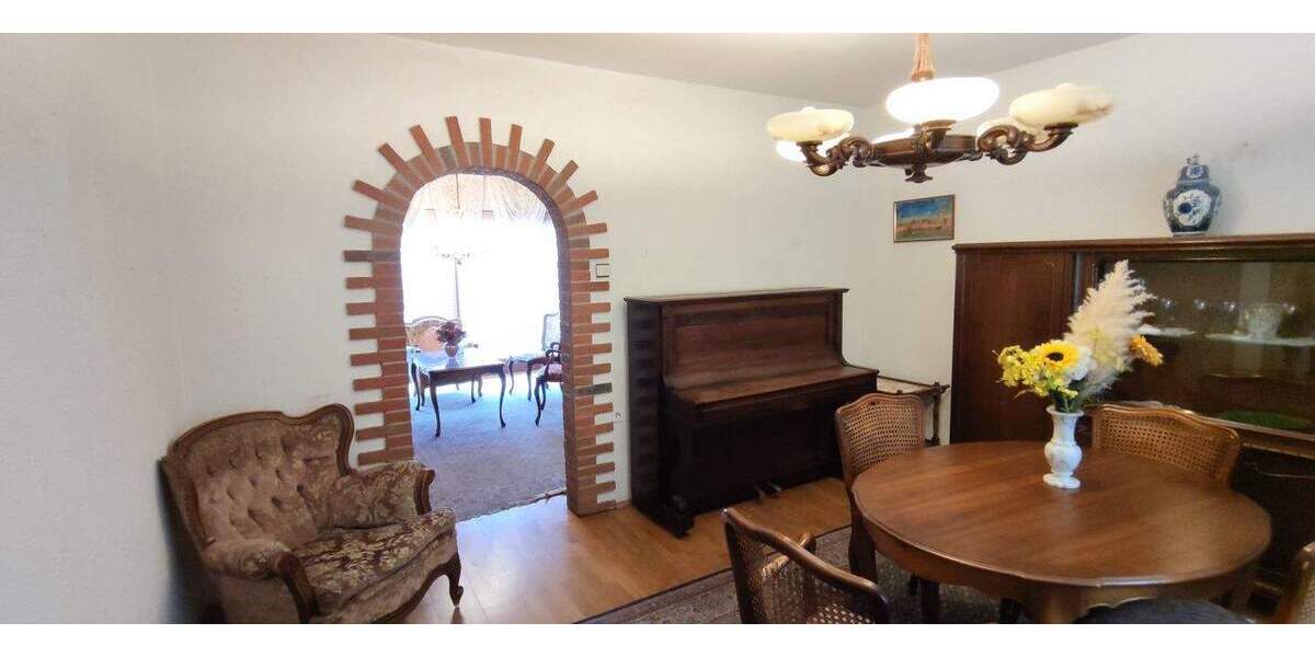 Doppelhaushälfte Herten Stadtmitte - 5 Zimmer, 111 m&sup2;, 275.000&euro; | Angebot:24029121