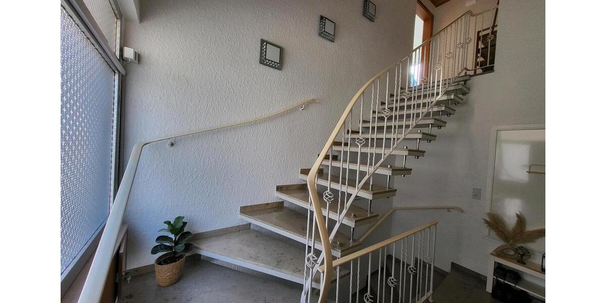 Dachgeschoßwohnung Hagen Hohenlimburg - 1 Zimmer, 40 m&sup2;, 400&euro; | Angebot:24704206