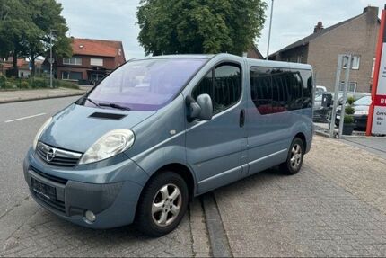 Opel Vivaro 209.000 km 12.000 &euro; HERNE 44623