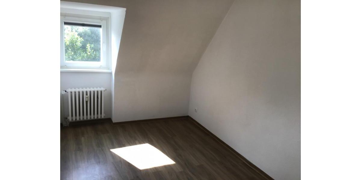 Dachgeschoßwohnung Gelsenkirchen Gelsenkirchen-West - 3 Zimmer, 58 m&sup2;, 433&euro; | Angebot:25928333