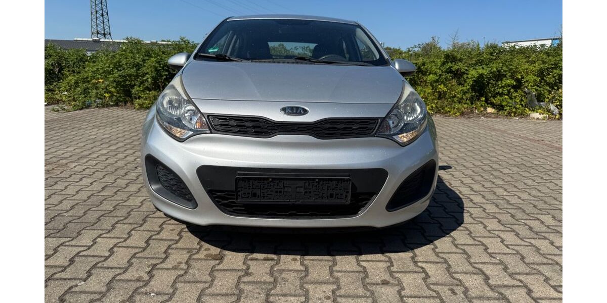 Kia Rio 197.759 km 2.000 &euro; Dortmund 44319