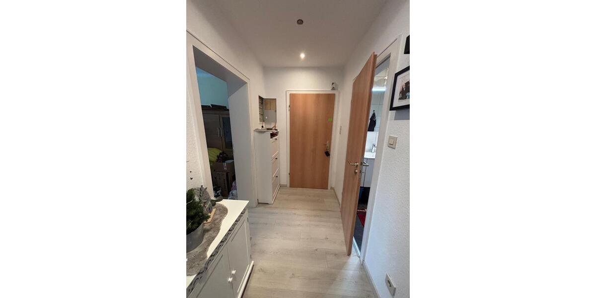 3-Zi.-Wohnung in begehrter Uni Lage ab Februar 2026 zu vermieten 3 zimmer