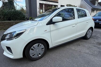 Mitsubishi Space Star 15.000 km 10.900 &euro; München 81369