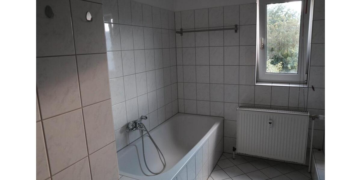 Dachgeschoßwohnung Dortmund Gartenstadt - 3 Zimmer, 74 m&sup2;, 600&euro; | Angebot:26367864