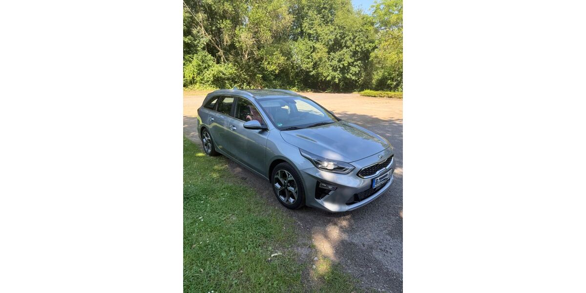Kia ceed Sportswagon 63.110 km 13.990 &euro; Dortmund 44225