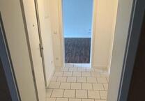 vor kurzem sanierte 1 Zimmer-Wohnung mit Balkon - Seitenstraße vom Fischertal