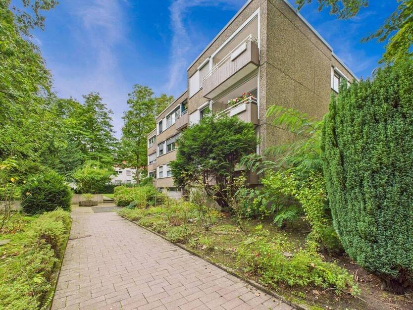 Perfektes Gesamtpaket: Eigentumswohnung mit Balkon, Garage und bester Anbindung