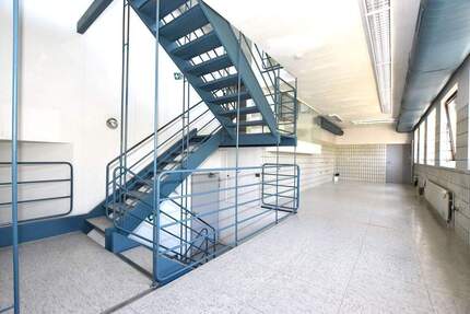 TOP Gewerbefläche: geräumige ca. 320m² im Industrial-Design