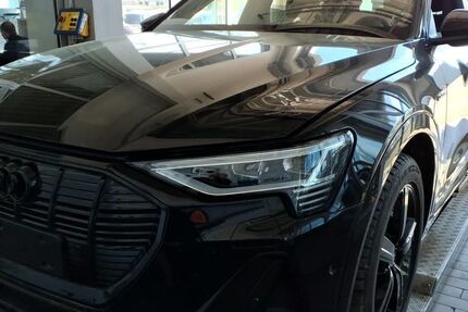 Audi e-tron 71.125 km 35.892 &euro; Hagen 58091