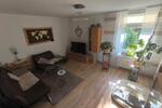 Familienfreundliche Wohnung mit sechs Zimmern und Garten