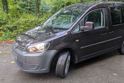VW Caddy 119.500 km 7.400 &euro; Lünen 44534
