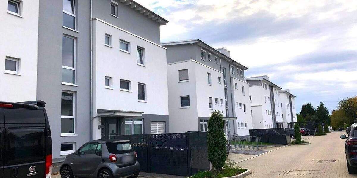 Etagenwohnung Hemer - 2 Zimmer, 83 m&sup2;, 995&euro; | Angebot:26155723