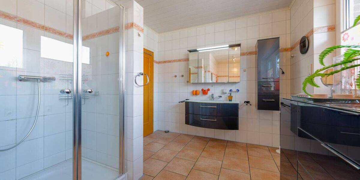 Mehrfamilienhaus, Wohnhaus Nordkirchen Südkirchen - 9 Zimmer, 327 m&sup2;, 698.000&euro; | Angebot:22705239