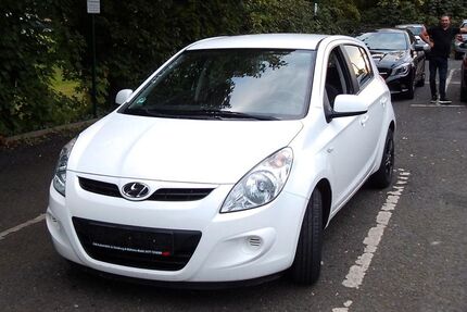 Hyundai i20 114.000 km 3.299 &euro; Oer-Erkenschwick 45739