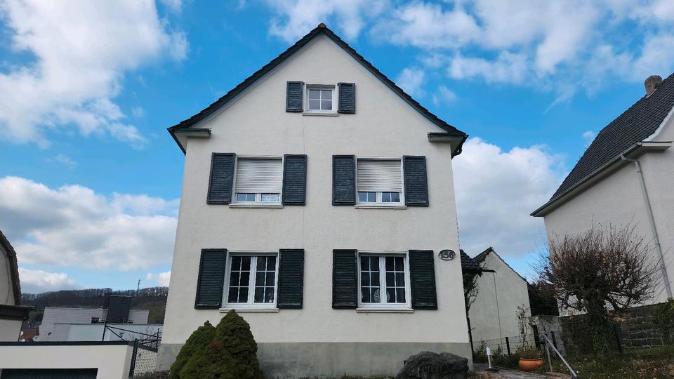 Einfamilienhaus Iserlohn Grüne - 9 Zimmer, 170 m&sup2;, 455.000&euro; | Angebot:27000223
