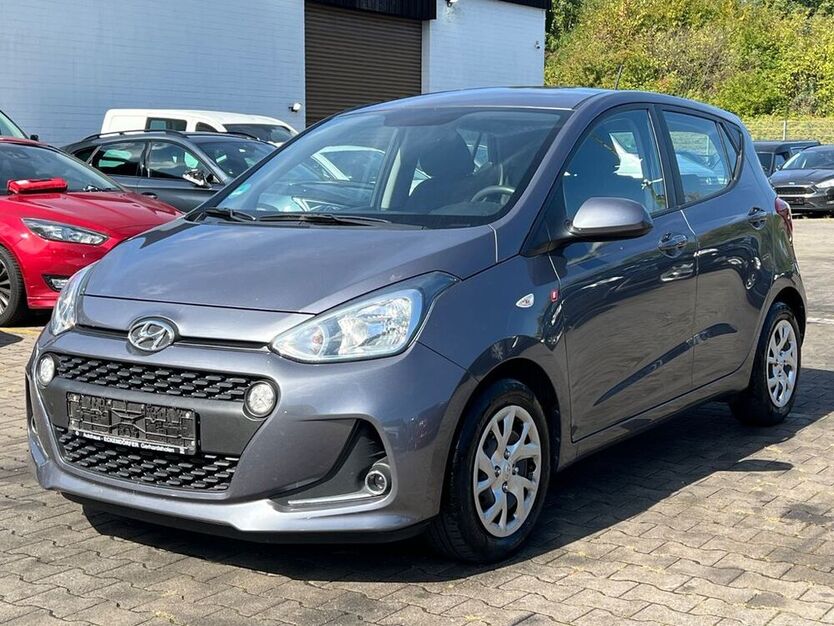 i10