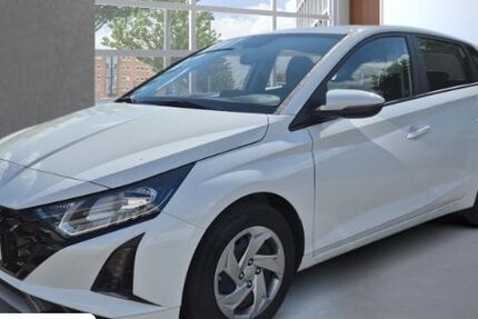Hyundai i20 3.473 km 19.590 &euro; Hattingen 45525