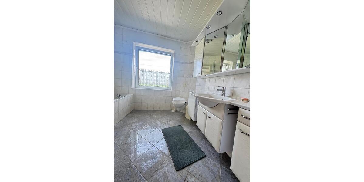 Einfamilienhaus Bönen - 2 Zimmer, 200 m&sup2;, 435.000&euro; | Angebot:26537683