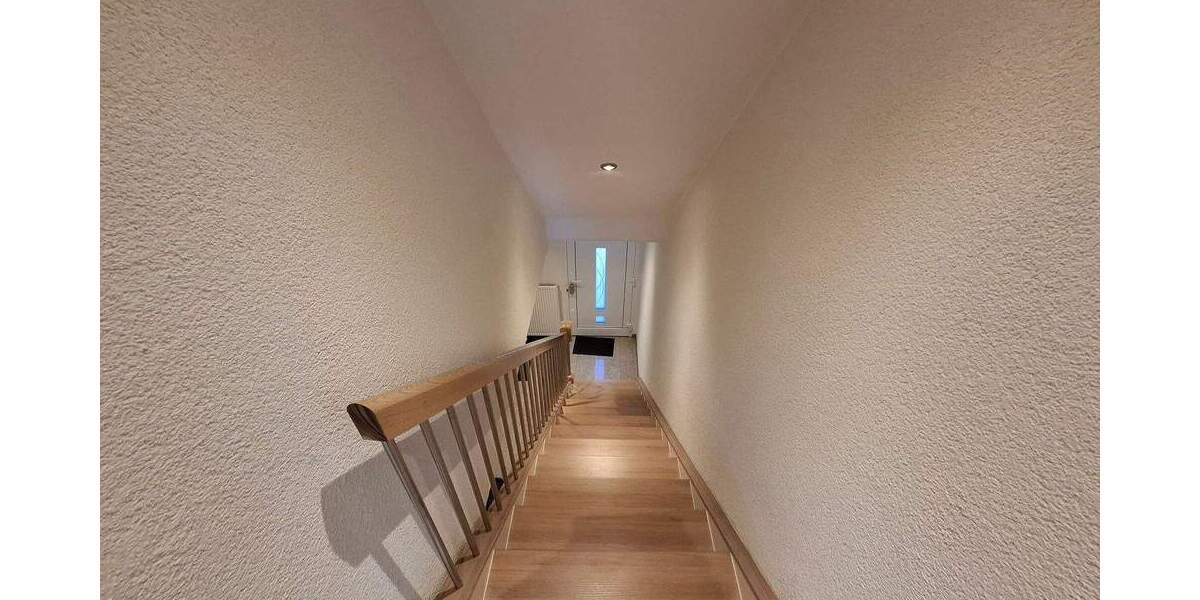 Reihenmittelhaus Bochum Weitmar - 5 Zimmer, 115 m&sup2;, 430.000&euro; | Angebot:24436899