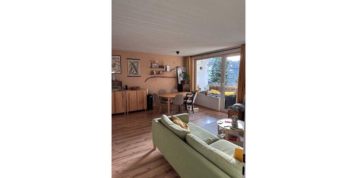 Etagenwohnung Bochum / Ehrenfeld Wiemelhausen - 4 Zimmer, 99 m&sup2;, 850&euro; | Angebot:24764148