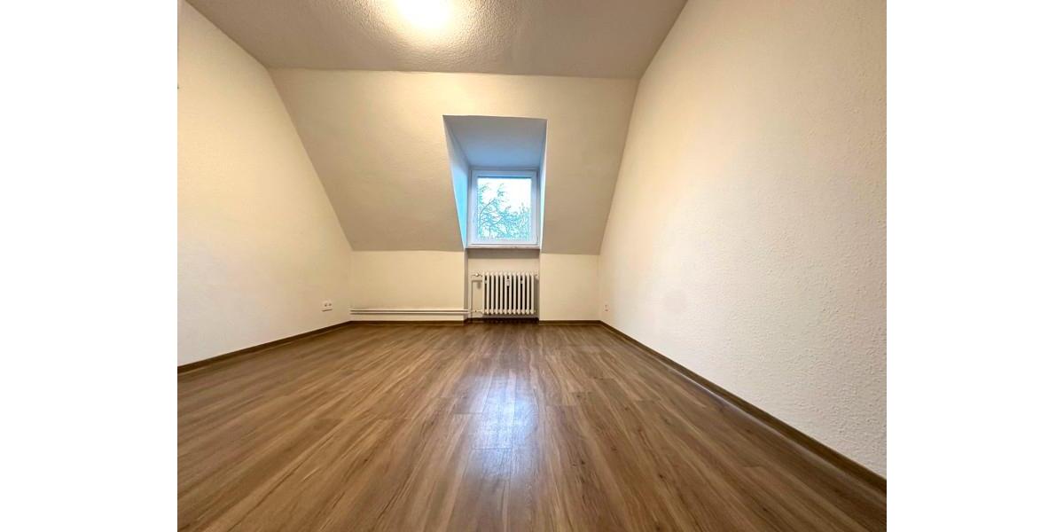 Dachgeschoßwohnung Dortmund Hombruch - 2.5 Zimmer, 58 m&sup2;, 552&euro; | Angebot:24759741