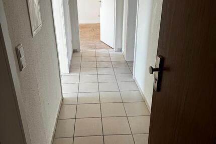 Wohnung Gelsenkirchen Rotthausen - 3.5 Zimmer, 73 m&sup2;, 490&euro; | Angebot:25867957
