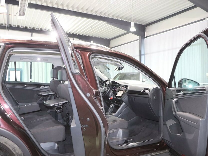 VW Tiguan 1.4 TSI DSG 4M SOUND / PANORAMA / AID 116.000 km 19.444 € Hamm 59077