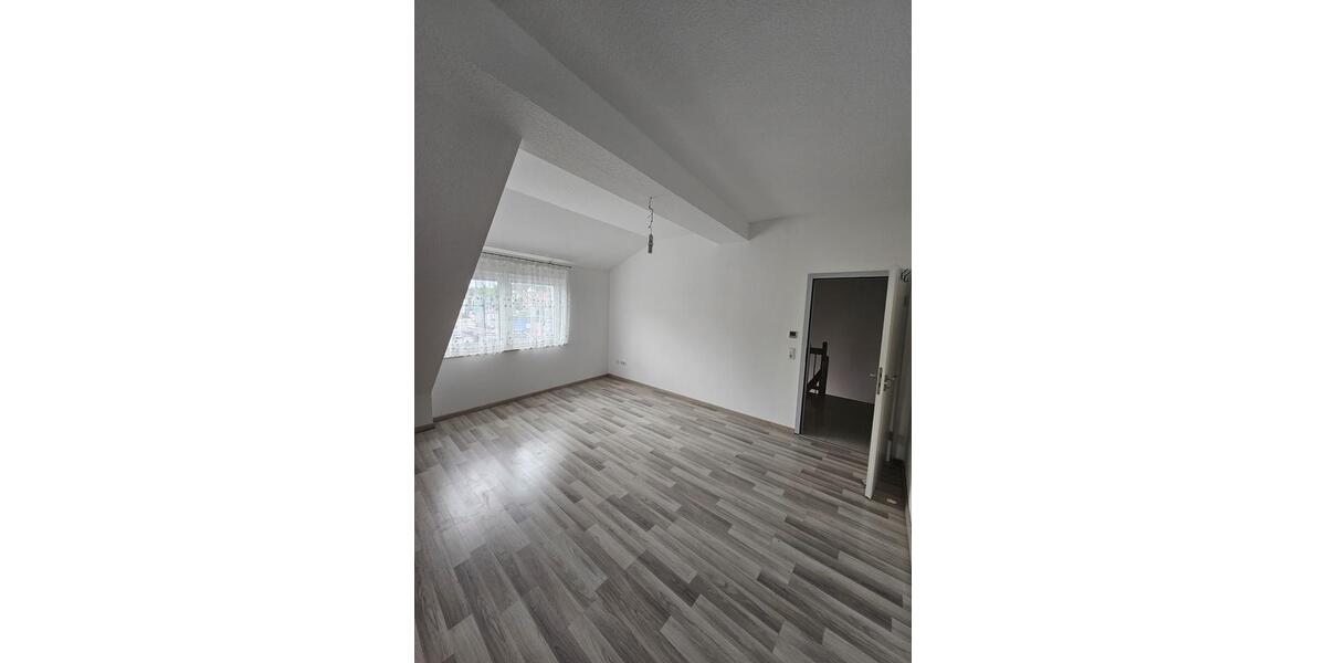 Doppelhaushälfte Hagen Hagen-Mitte - 4.5 Zimmer, 143 m&sup2;, 1.400&euro; | Angebot:22418849