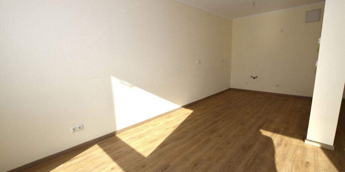 Etagenwohnung Hemer - 2 Zimmer, 83 m&sup2;, 995&euro; | Angebot:26155723