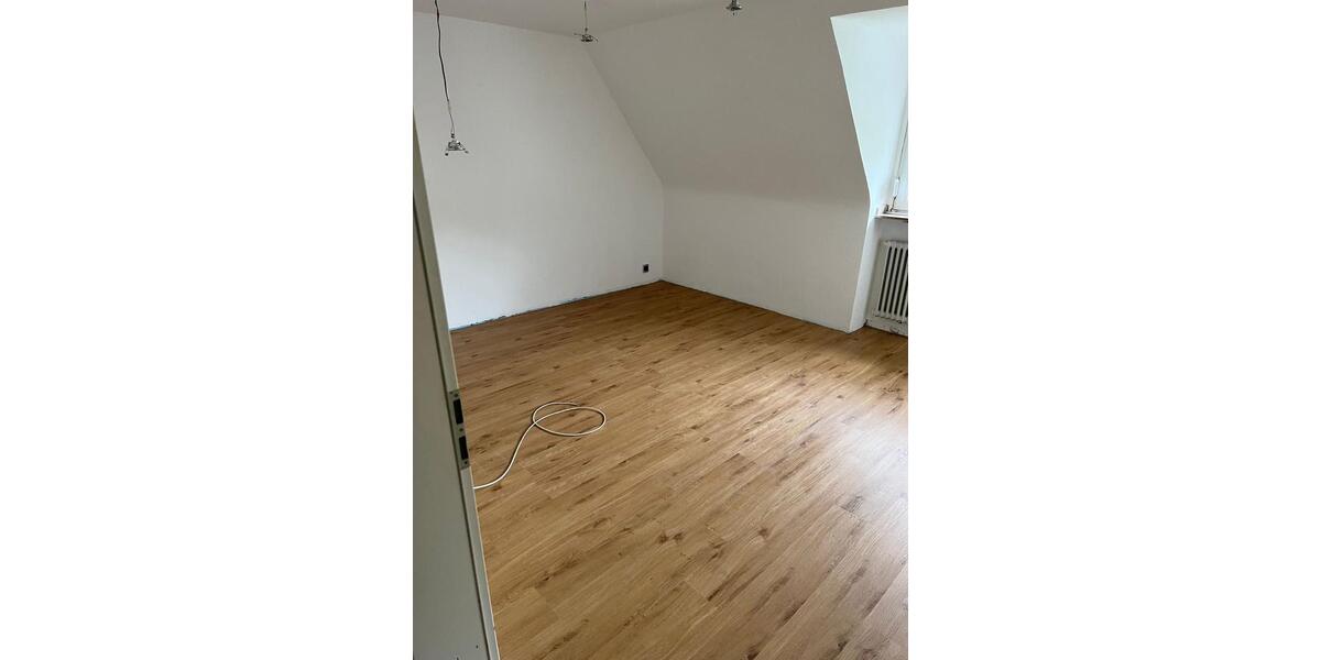 Etagenwohnung Recklinghausen Berghausen - 3.5 Zimmer, 120 m&sup2;, 850&euro; | Angebot:24805893