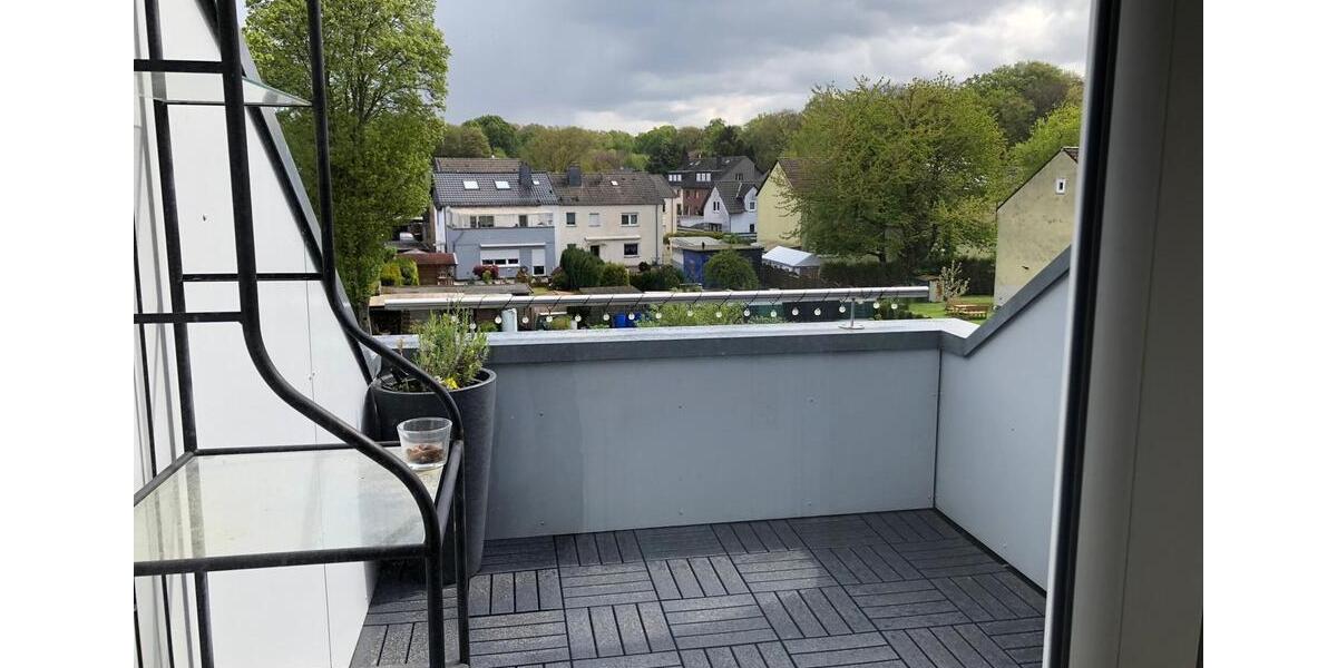 Dachgeschoßwohnung Dortmund Mengede - 3 Zimmer, 78 m&sup2;, 800&euro; | Angebot:24841422