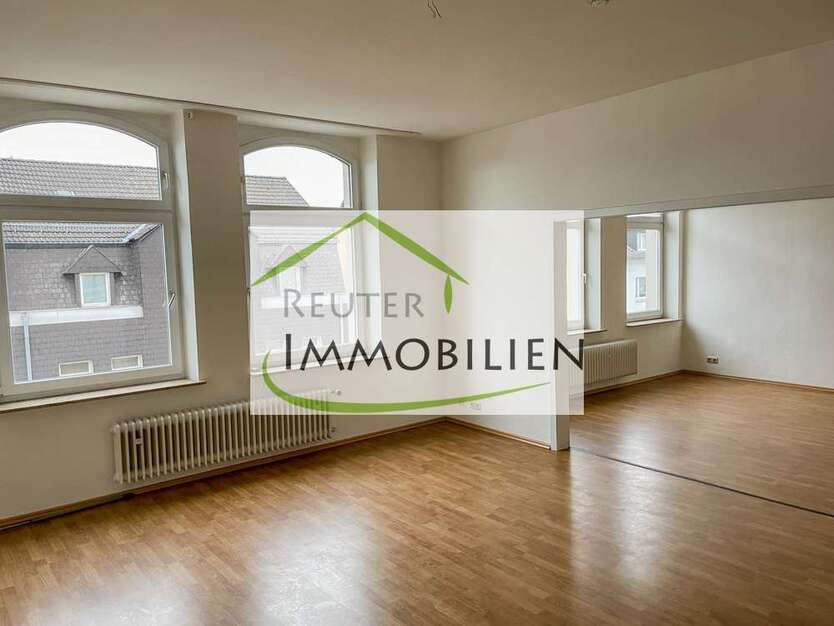 Haus zum Kaufen in Bochum 595.000 € 650.61 m²