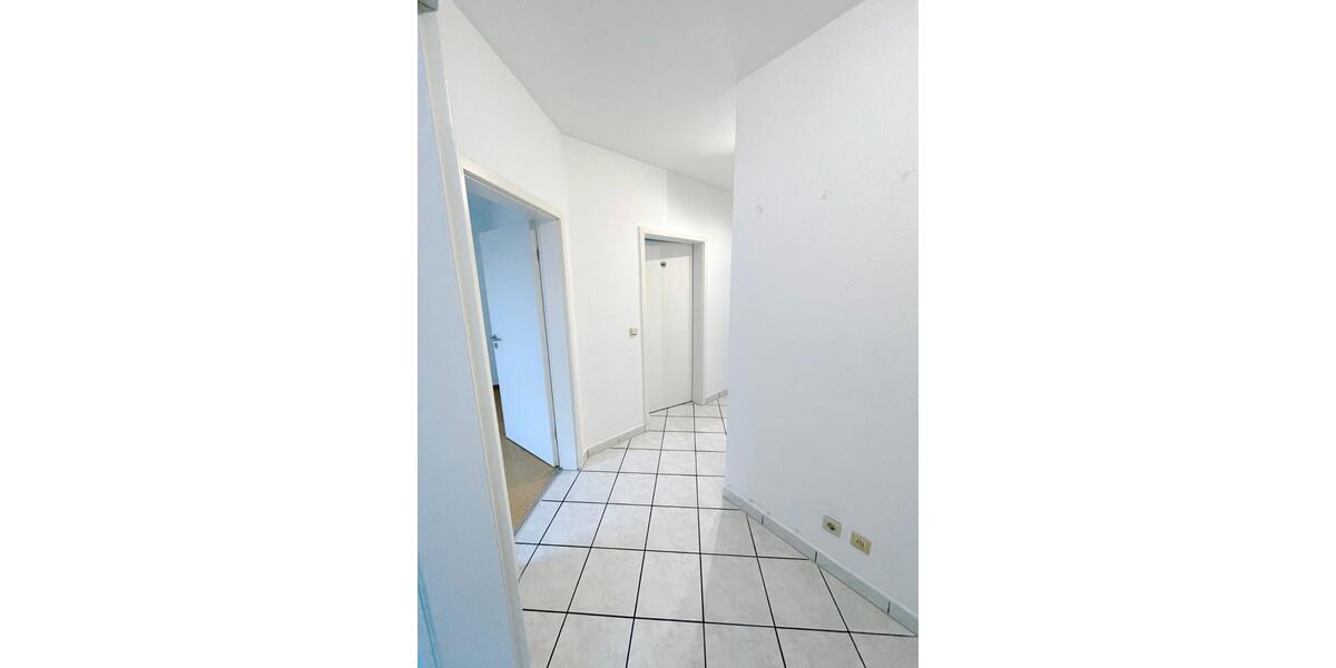 Dachgeschoßwohnung Iserlohn Grüne - 3 Zimmer, 82 m&sup2;, 179.000&euro; | Angebot:27449139