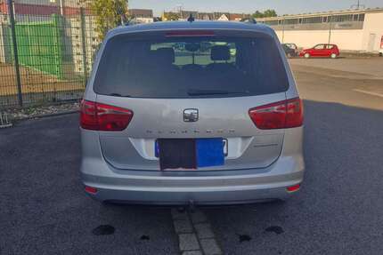 Seat Alhambra 228.000 km 9.500 € Dortmund 44145