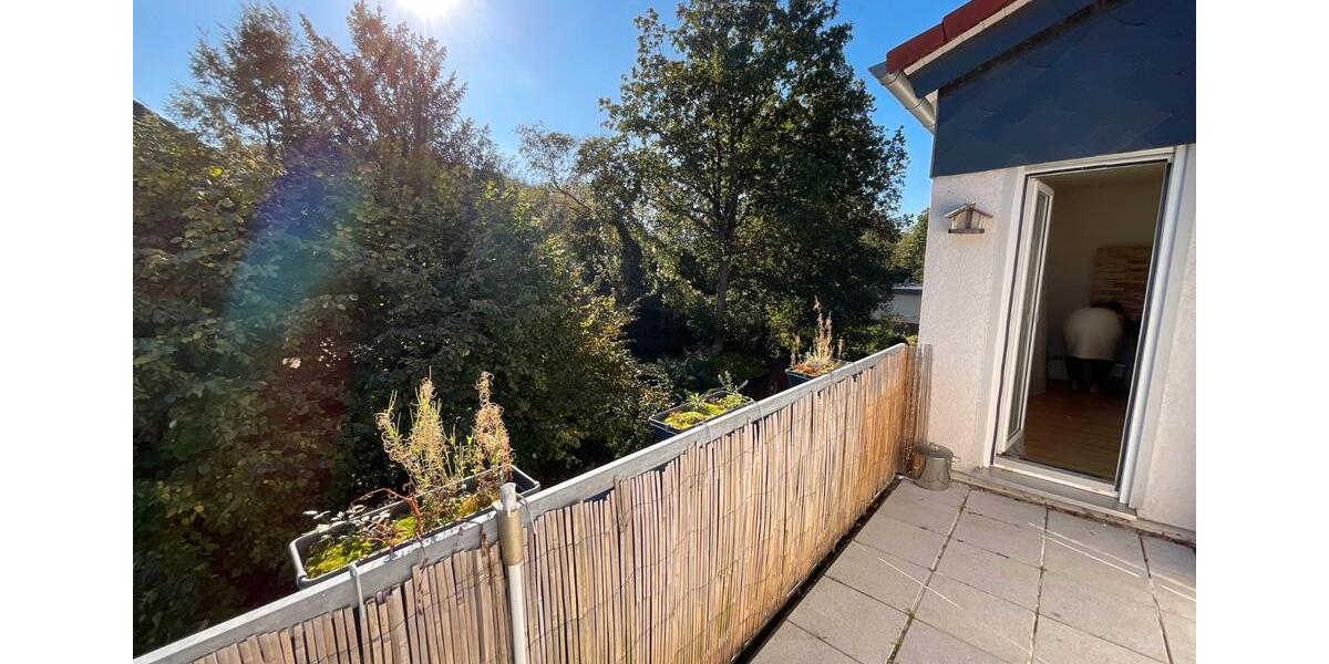Dachgeschoßwohnung Iserlohn Grüne - 3 Zimmer, 82 m&sup2;, 179.000&euro; | Angebot:27449139
