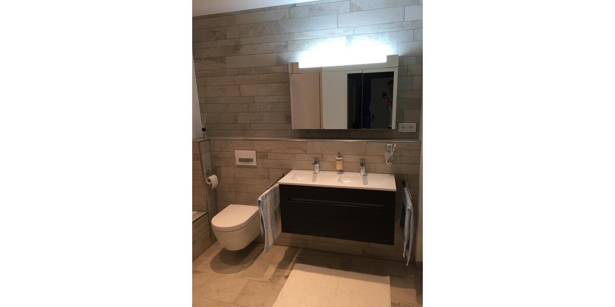 Etagenwohnung Iserlohn - 4 Zimmer, 134 m&sup2;, 1.210&euro; | Angebot:26044712